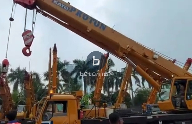 Harga Sewa Truk Crane di Kemayoran Jakarta Pusat Harian