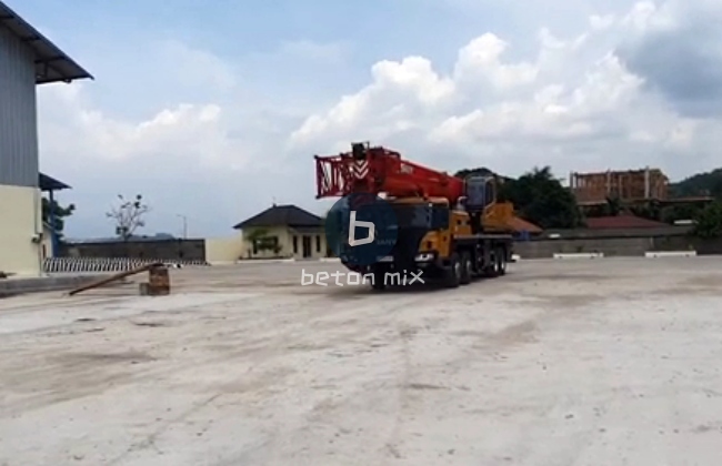 Tempat Sewa Truk Crane di Cikarang Timur Kab Bekasi